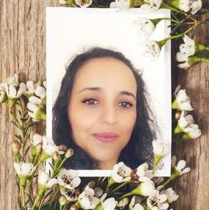 Meet your Posher, Mirella